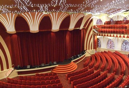 Vista del Impresionante Teatro del MSC Musica
